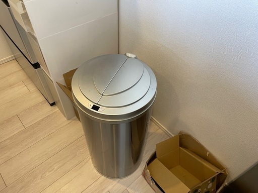 【Zita】自動開閉ゴミ箱