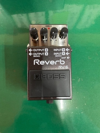 BOSS エフェクター　RV6 リバーブ