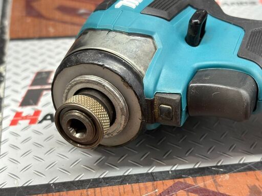 【中古】マキタ Makita TD173D 充電式インパクトドライバ 18V 本体のみ