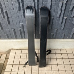 サロモンショートスキーの画像