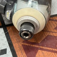 【中古】マキタ Makita TD170D 充電式インパクトドライバ 18V バッテリ×1・充電器付きの画像