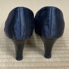 【値下げ】ステージ用パンプス（23.5cm４E・黒）の画像