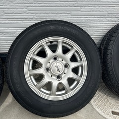 軽トラ用　ラジアルタイヤ　４本の画像