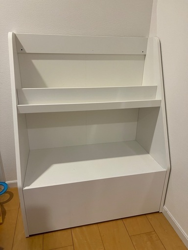 IKEA の子供用本棚