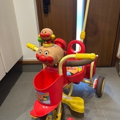 【お譲り先決定しました】アンパンマン 三輪車　わくわくアンパンマ...