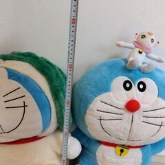 （値下げ）ドラえもん　ギガジャンボぬいぐるみ　２個セットの画像