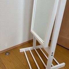 🌸白の鏡🌸の画像