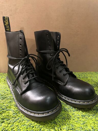 Dr.martens 10ホール 黒 UK8 26.5㎝