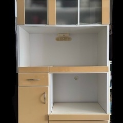 食器棚　汚れ、傷多数