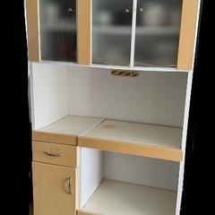 食器棚　汚れ、傷多数の画像