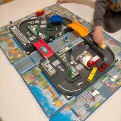 トミカおでかけ立体マップ　ミニカー　セットの画像