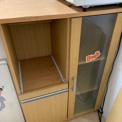 キッチン棚収納の画像