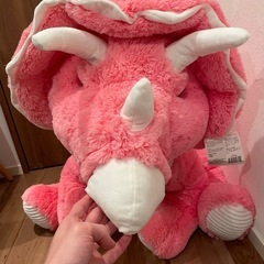 コストコ　恐竜　ぬいぐるみトリケラトプス