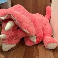 コストコ　恐竜　ぬいぐるみトリケラトプスの画像