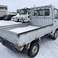 ご購入ありがとうございます。☆彡　H22年車　スバル　サンバー軽トラ　4WD　車検２年付き　コミコミ車　☆彡の画像
