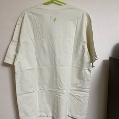米津玄師ユニクロコラボTシャツ 地球儀の画像