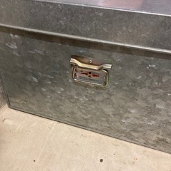 昭和レトロ衣装缶の画像