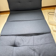 ソファーベッドの画像