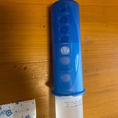 トイレタンク洗浄剤とトイレスタンプの画像