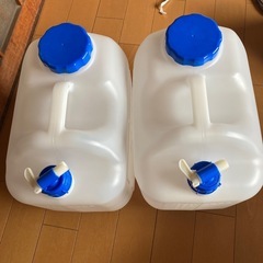 【決定】水タンク2つ