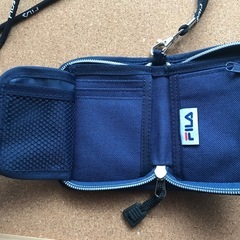 FILAの財布の画像