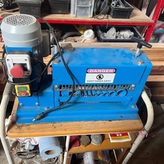 動線剥き機　ケーブルカッター