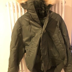 ミリタリージャケット N-2B Mサイズ オリーブグリーンの画像