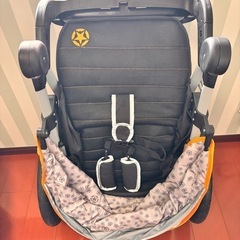 新品未使用ベビーカーJeep Unlimited Range Joggerの画像