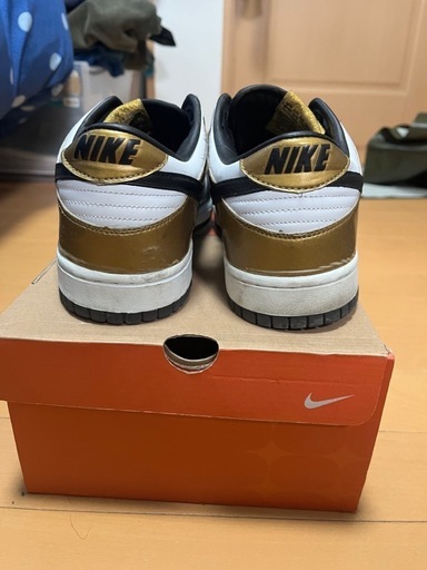 NIKE dunk low courier black/White/gold