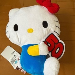 キティちゃんぬいぐるみ