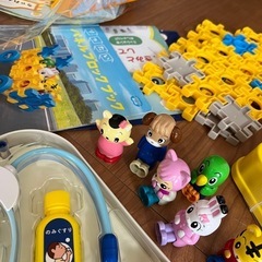 しまじろうブロック他おもちゃ色々の画像