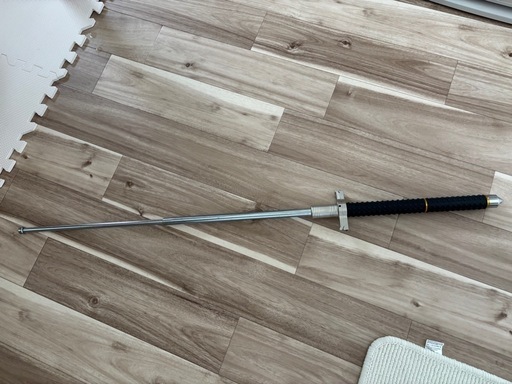 スチール製剣 約90cm グリップ付き