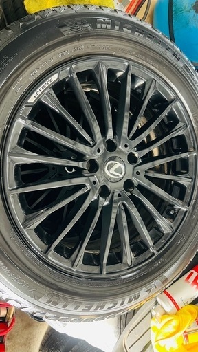 レクサス純正ホイール&スタッドレスタイヤ4本セット235/60R18