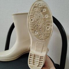 レインブーツ　22.5Eの画像