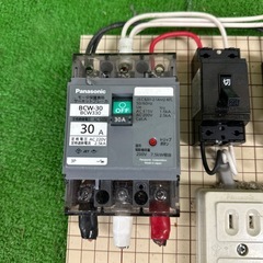 動力配電盤の画像