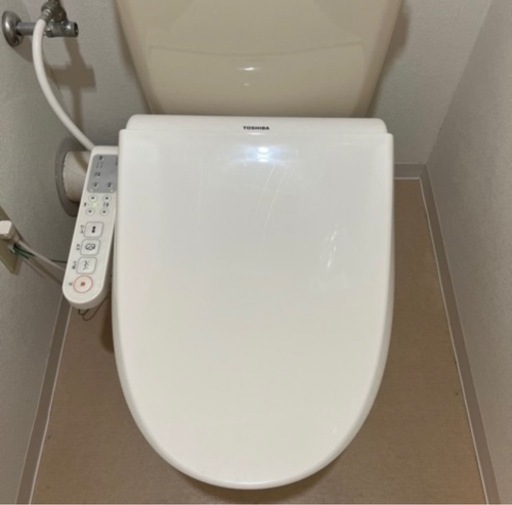 TOSHIBA ウォシュレット 温水洗浄便座
