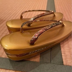 【新品】 草履とバッグのセットの画像