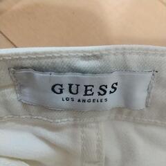 GUESS ホワイト　サイドレースパンツの画像