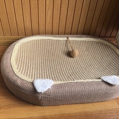 ねこ用品 猫壱　爪とぎ バリバリボード ライトブラウン
の画像