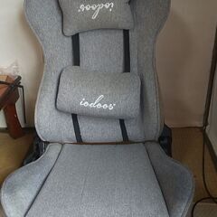 【お取引中】ゲーミングチェア座椅子タイプ　使用感ありますのでこの...