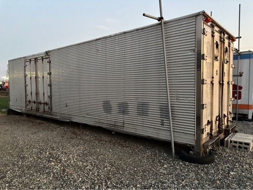 専用出品　にじ　10kg お取引中です】大型倉庫,コンテナ破格でお譲りします！