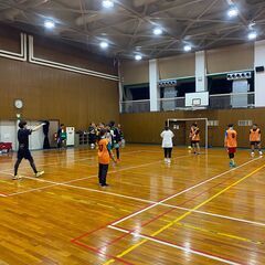 【春日野道】月1〜2回　屋内で一緒にフットサルしませんか？