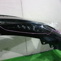 50プリウス 前期 フロントバンパー ソナー穴ありの画像