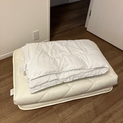 ニトリ　ボリューム敷布団と薄掛け布団
