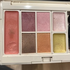 エトヴォス　アイシャドウパレットの画像