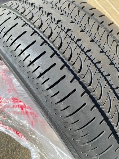 デリカd5 シャモニー　YOKOHAMA サマータイヤ 225/55R18
