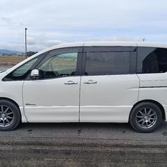 日産　Ｃ２６セレナ　Ｓ−ＨＹBRIDの画像