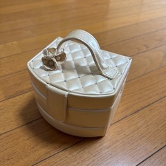 アクセサリーケースの画像