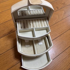 アクセサリーケースの画像