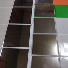 鏡まとめて１６０円、バラ売りは大２５円、小１５円。の画像